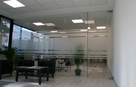 pareti divisorie in vetro per ufficio porte in vetro per ufficio